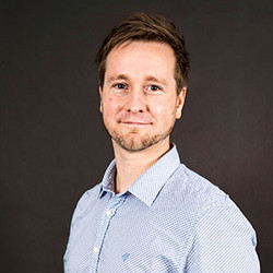 Denny | smapOne AG Denny | smapOne AG