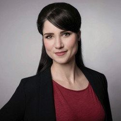 Melina | Customer Success Manager smapOne AG Melina | Customer Success Manager smapOne AG