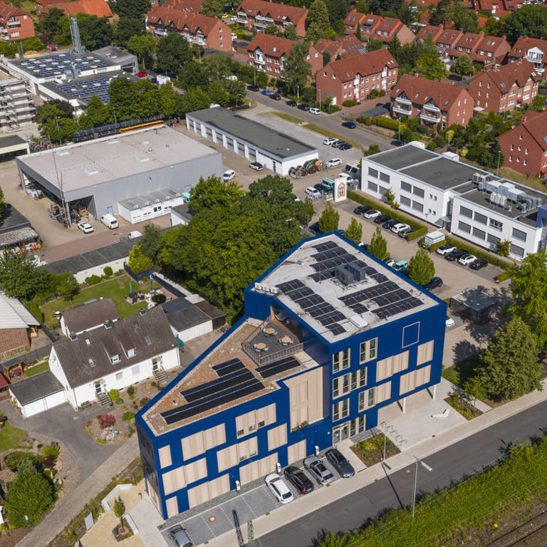 Wie Alzchem mit smapOne Prozesse digitalisiert und tausende Stunden Arbeitszeit spart